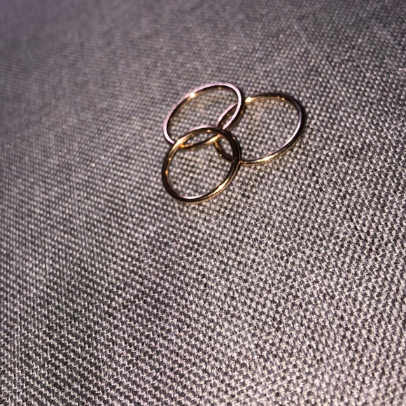 Rings - Picture 1 of 2
